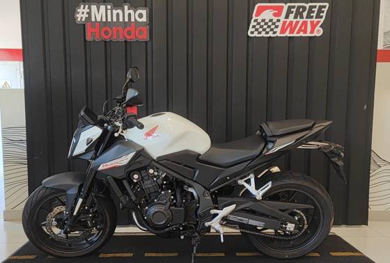 HONDA CB 500 HORNET HONDA CB 500 HORNET